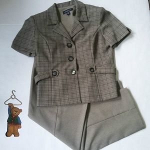 Perceptions grayish-green pantsuit